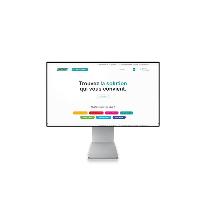 Ecran d'ordinateur affichant la page d'accueil du site réalisé pour SO-lution
